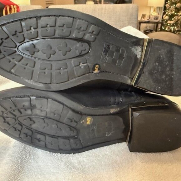 Black Vince Camuto tall boots with gold detail 9M - Picture 4 of 7